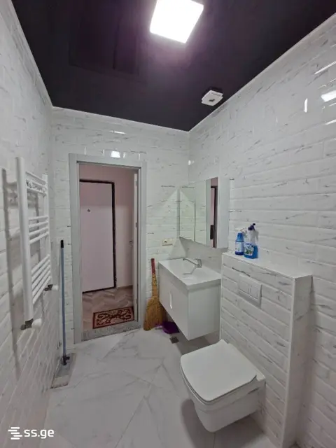 2-pok. mieszkanie 54 m², Bagrationi District
