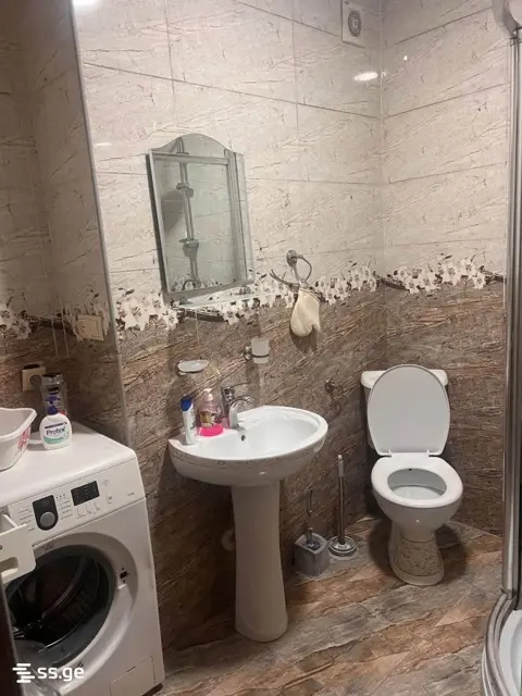 1-pok. mieszkanie 38 m², Khimshiashvili District — zdjęcie 2 z 5