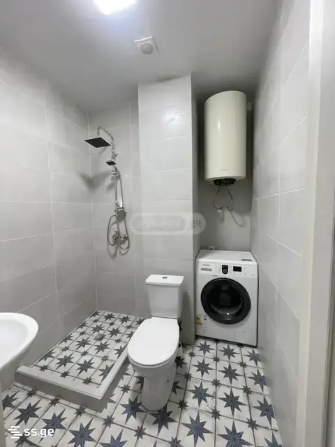 1-pok. mieszkanie 34 m², Bagrationi District — zdjęcie 3 z 5