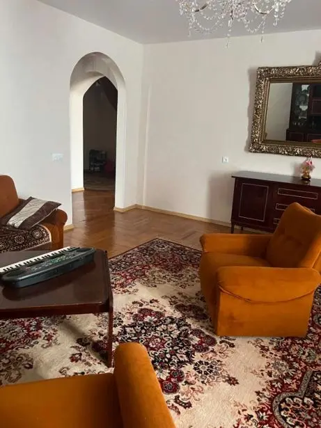 6-pok. mieszkanie 165 m², Gori