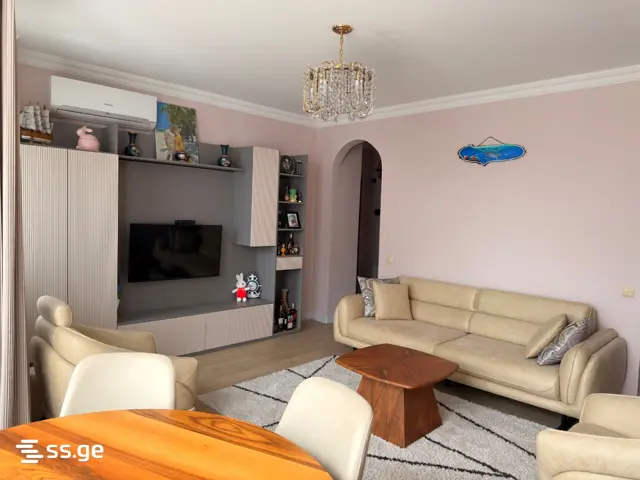 2-pok. mieszkanie 55 m², Khimshiashvili District — photo 2 of 4