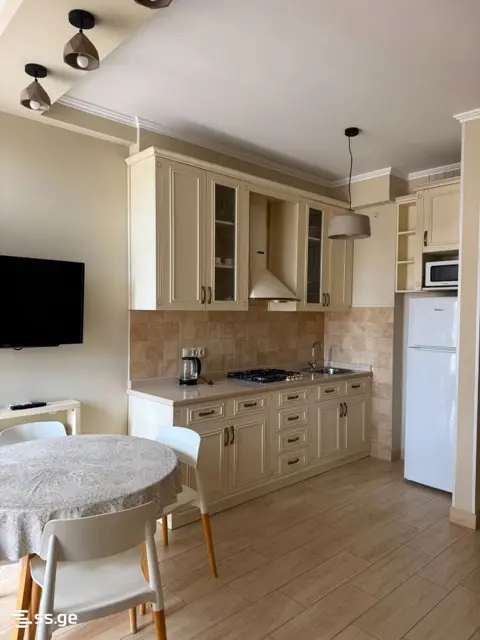 2-pok. mieszkanie 45 m², Old Batumi District — zdjęcie 3 z 4
