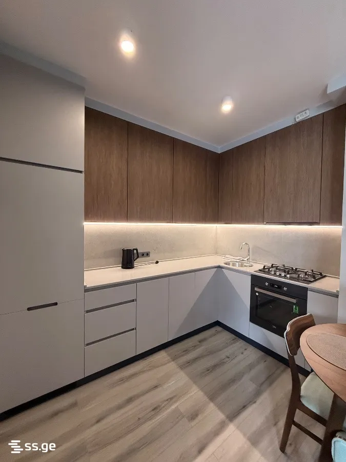 2-pok. mieszkanie 42 m², Khimshiashvili District — zdjęcie 1 z 5