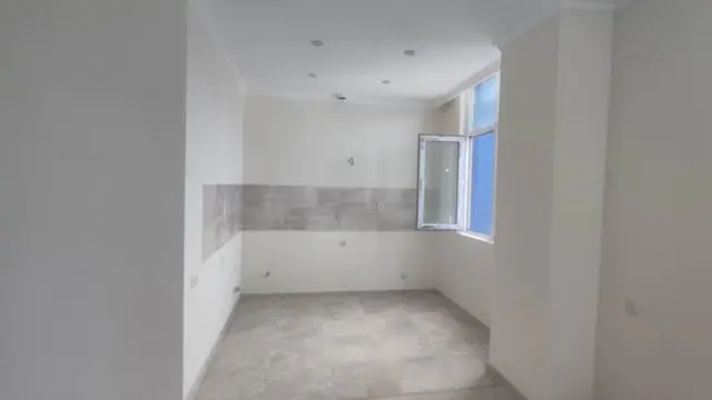 3-pok. mieszkanie 61 m², Bagrationi District