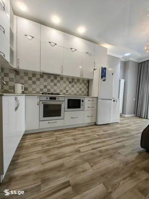 2-pok. mieszkanie 50 m², Bagrationi District