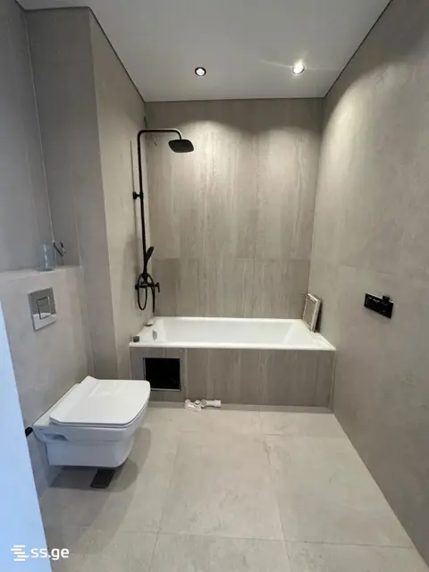 2-pok. mieszkanie 80 m², Airport District — zdjęcie 4 z 4