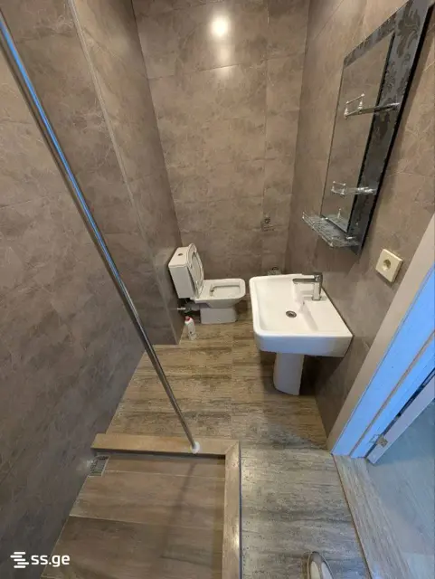 1-pok. mieszkanie 35 m², Khimshiashvili District — zdjęcie 3 z 4